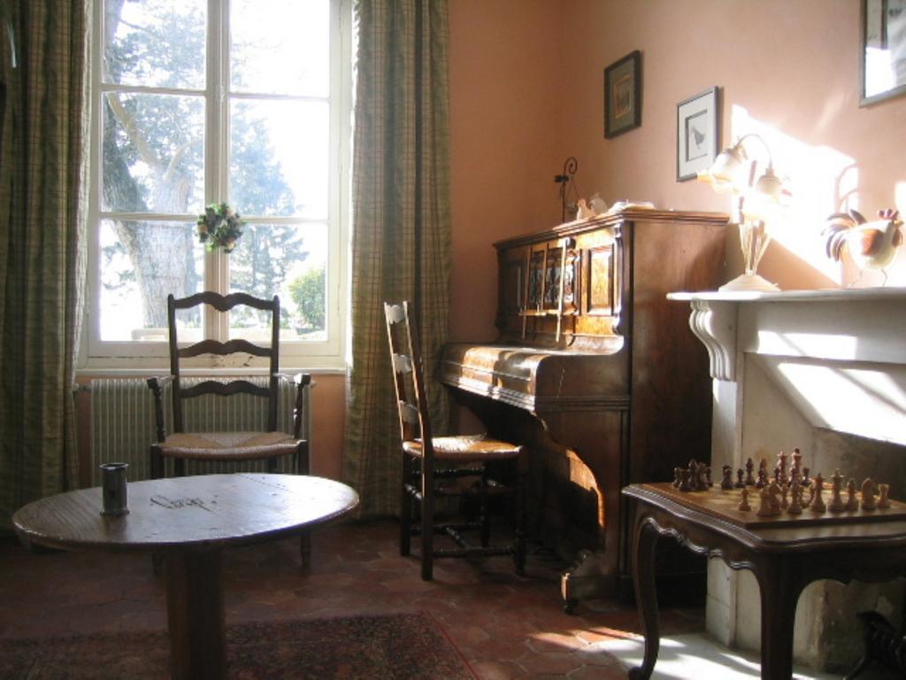 Chez Francine Et Xavier Bed and Breakfast Froissy  Εξωτερικό φωτογραφία