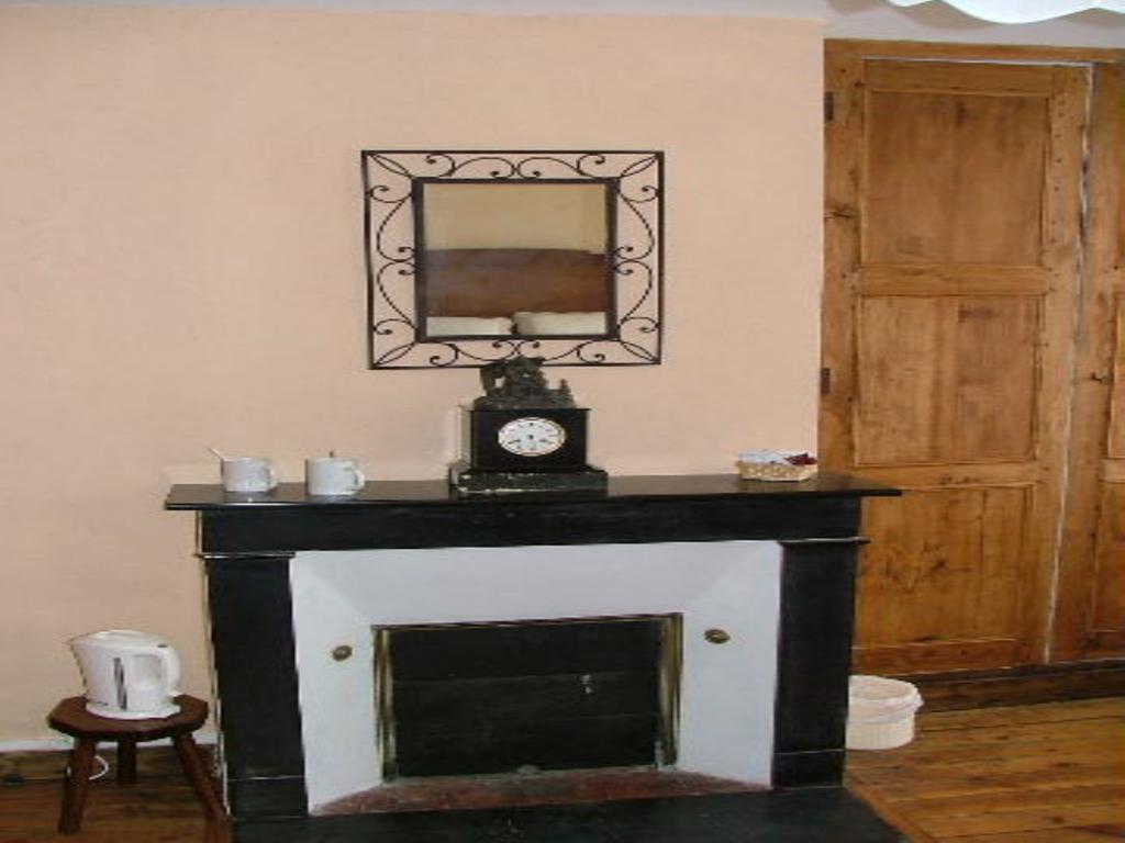 Chez Francine Et Xavier Bed and Breakfast Froissy  Εξωτερικό φωτογραφία