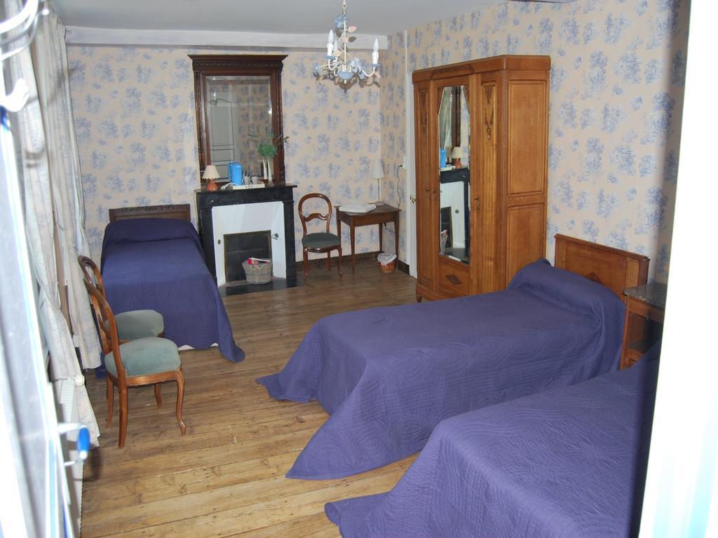 Chez Francine Et Xavier Bed and Breakfast Froissy  Δωμάτιο φωτογραφία